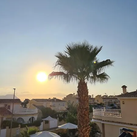 فيلة Rr